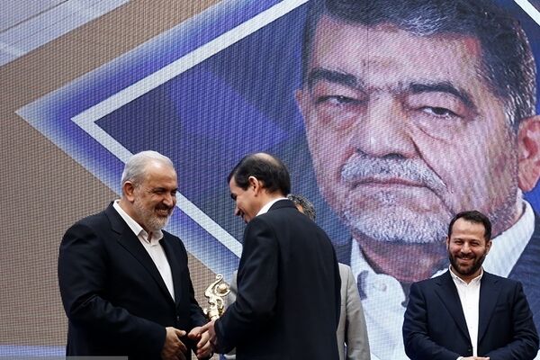 گروه مپنا صادرکننده ممتاز سال ۱۴۰۲