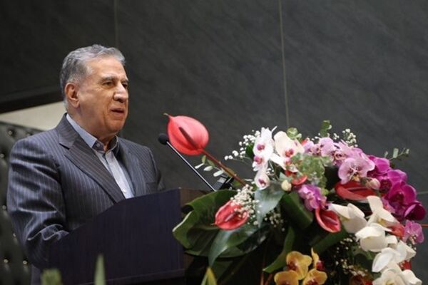 شبکه‌های همکاری بین بنگاه‌های اقتصادی، سپر دفاعی محکمی برای واحدهای تولیدی در شرایط تحریم و جنگ اقتصادی است