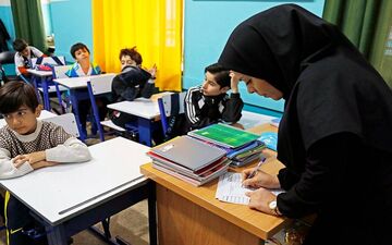 شارژ حساب این گروه از کارمندان دولت/واریز ۳میلیون تومان کمک رفاهی