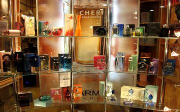 مانور عطرهای قاچاق و تقلبی در بازار