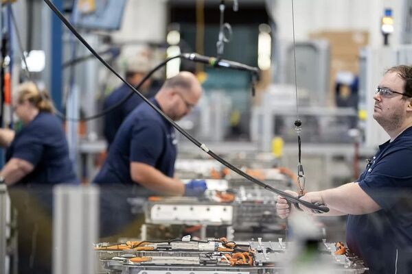 «یارانه مزد» راه حمایتی از تولیدکنندگان کوچک