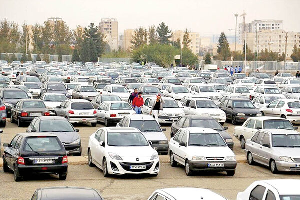 تغییر روند قیمتی بازار خودرو

