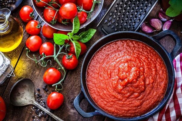 افزایش قیمت کالاهای اساسی/نوبت گرانی رب گوجه فرنگی شد
