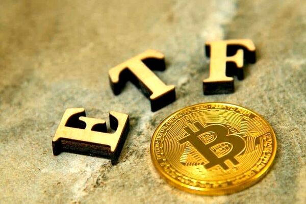 افشای زمان احتمالی تأیید ETF بیت‌کوین در کمیسیون بورس آمریکا