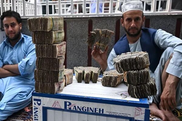 دستاورد باور نکردنی طالبان/ افغانستان؛ پیشتاز تقویت نرخ ارز در جهان