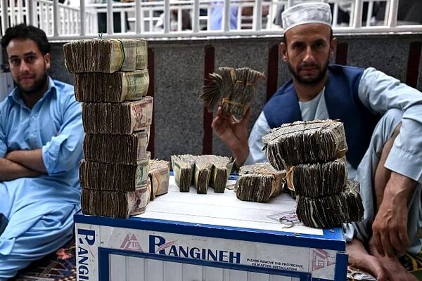 دستاورد باور نکردنی طالبان/ افغانستان؛ پیشتاز تقویت نرخ ارز در جهان