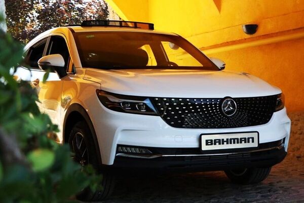 بررسی سیاست‌های گروه بهمن در هفتمین دهه فعالیت آن