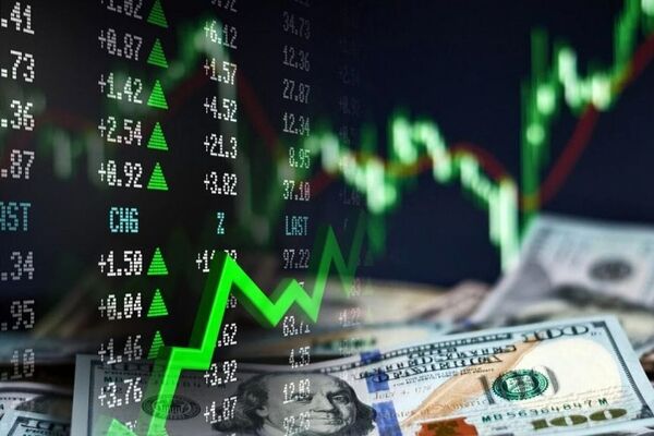 دلار، لیدر بورس شد! / پیش بینی بازار سهام امروز