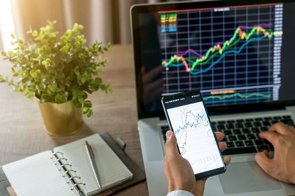 بزرگترین ریزش بورس در هفته های اخیر اتفاق افتاد / سقوط بزرگان بازار 