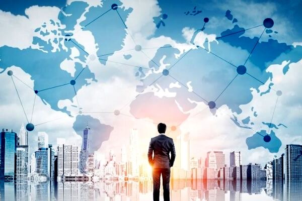 لزوم بازنگری در سیاست‌های تجاری ایران
