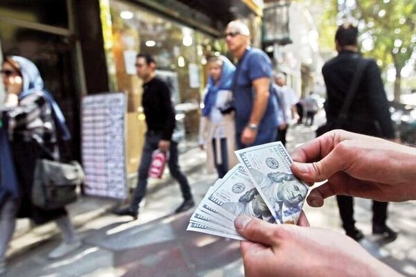 نوسان دلار در کانال 58هزار تومان / دولت ترمز قیمت دلار را کشید؟ + جدول