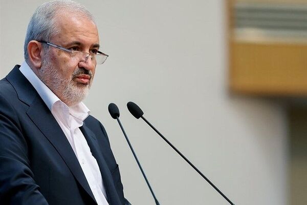 توصیه وزیر صمت به مردم: برای خرید خودرو عجله نکنید