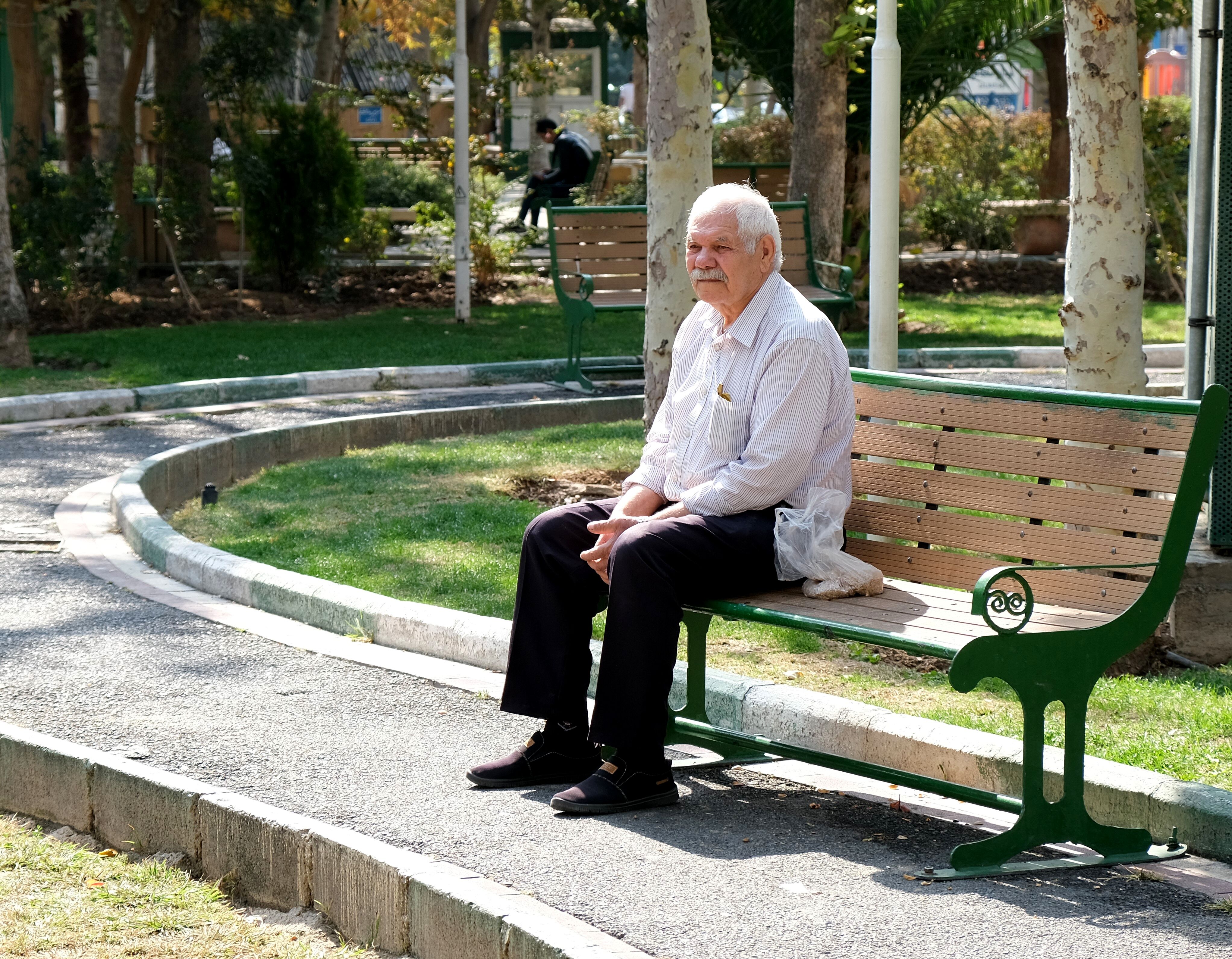 حقوق کدام گروه از بازنشستگان ۶۰تا۴۵درصد افزایش می‌یابد؟