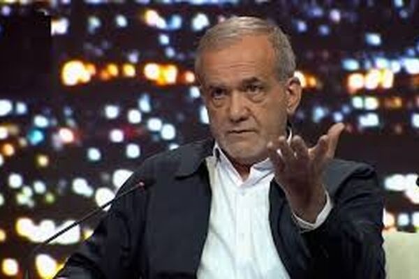 انتقاد پزشکیان از  نقش «موشک هوا کردن» در «بهم خوردن معادلات دیپلماسی»