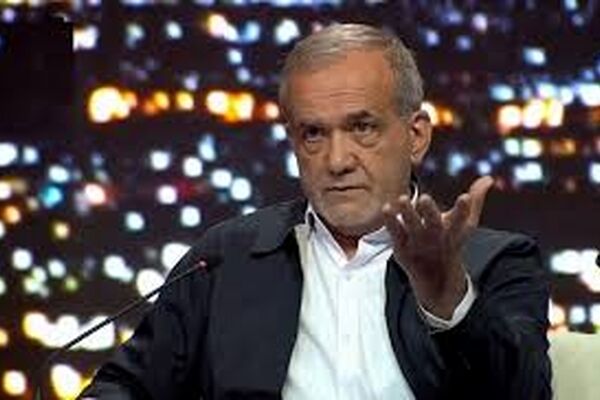 انتقاد پزشکیان از  نقش «موشک هوا کردن» در «بهم خوردن معادلات دیپلماسی»