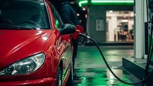 بنزین را گران کنید!