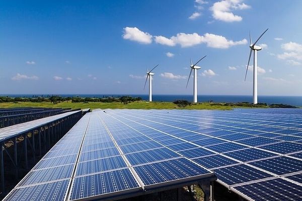 قرارداد ساتبا با ۱۰ شرکت برای تولید ۱۵۰۰ مگاوات برق تجدیدپذیر امضا شد