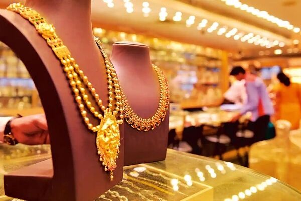 احتمال خیزش مجدد قیمت طلا/رکوردشکنی پیاپی قیمت نقره