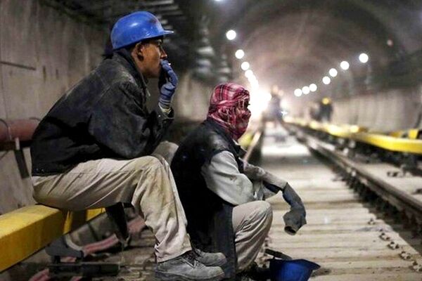 کارگران ایران در فهرست 10 کشور آخر دارای کمترین مزد هستند / چالش جدی حقوق ناچیز برای کارگران