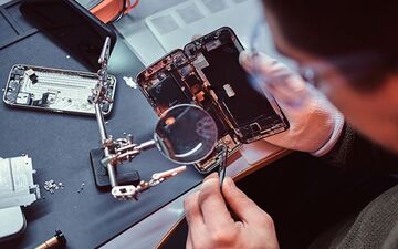 بازار داغ تعمیرات موبایل/ فروش تلفن همراه به خواب زمستانی رفته