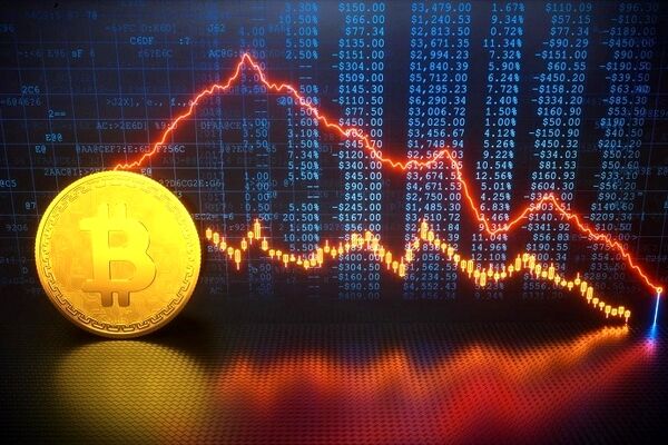 احتمال سقوط بیت‌کوین به ۲۰ هزار دلار
