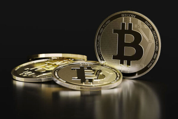 قیمت بیت‌کوین آماده رکوردشکنی جدید 