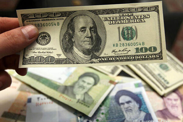 واکنش خنثی بازار ارز به سیگنال‌های مذاکرات بین‌المللی
