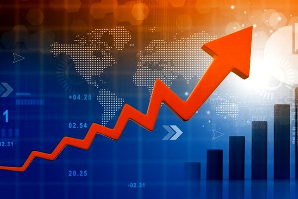 دولت تصدی‌گری در فعالیت‌ها و معاملات اقتصادی را به حداقل برساند