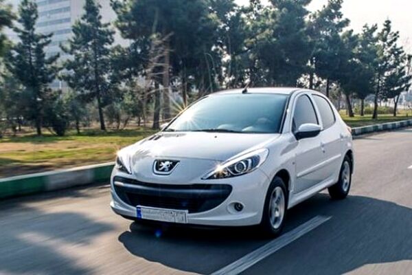 افزایش ۱۴۰ میلیونی پژو 207 در بورس کالا